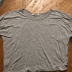 Loft medium gray short sleeve top with cinched sleeves